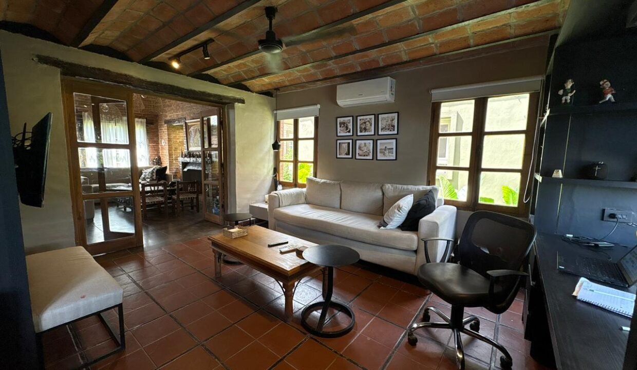 PHOTO-2026-01-09-14-12-18 3