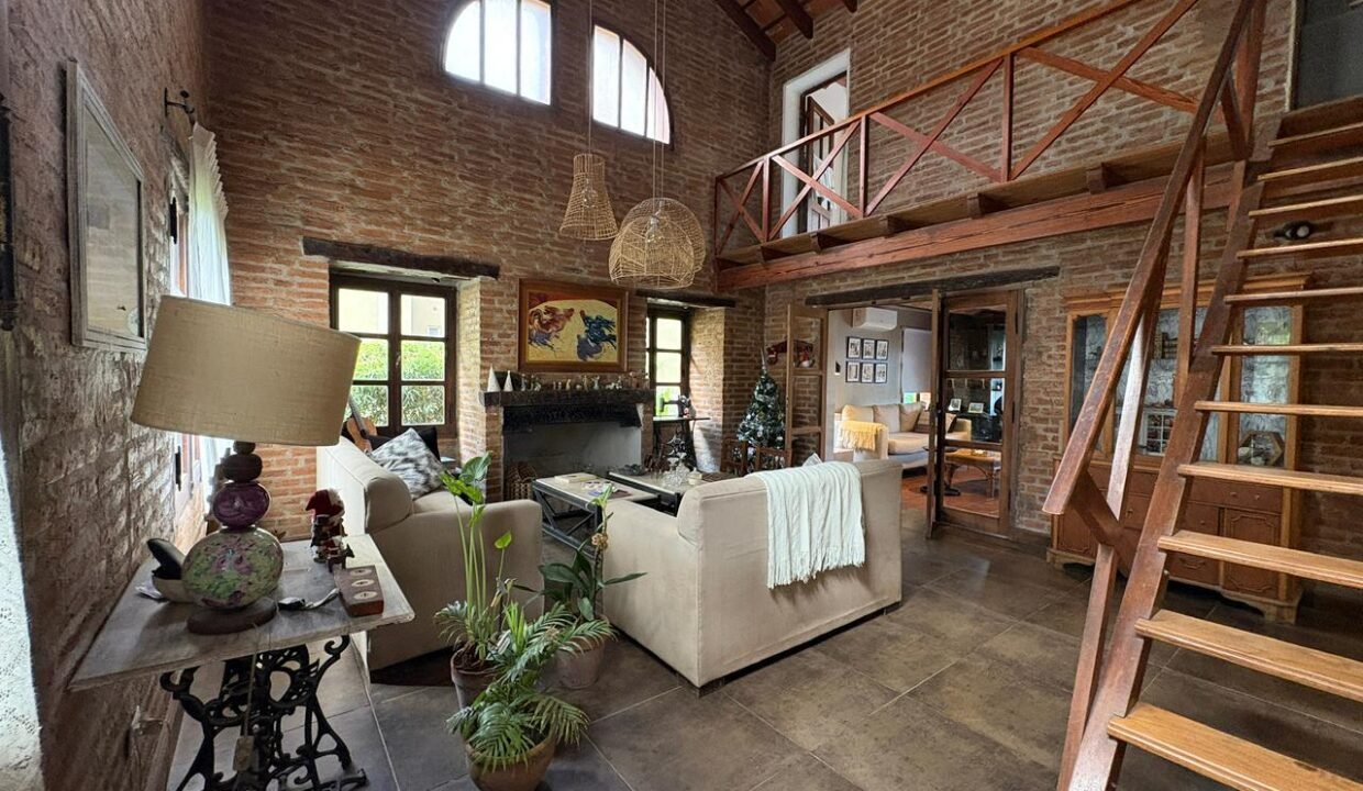 PHOTO-2026-01-09-14-12-22 2