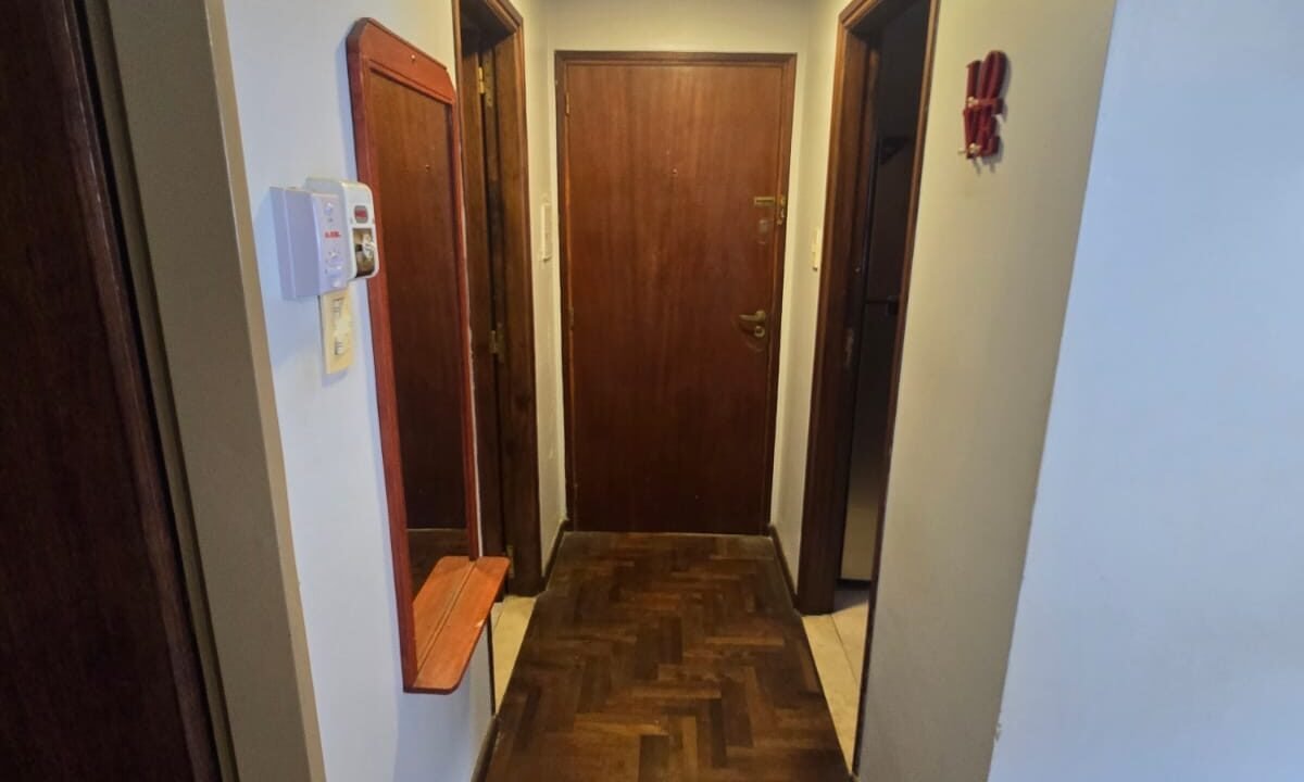 e5c60e9c-d1b3-4626-bb58-35f90d465359